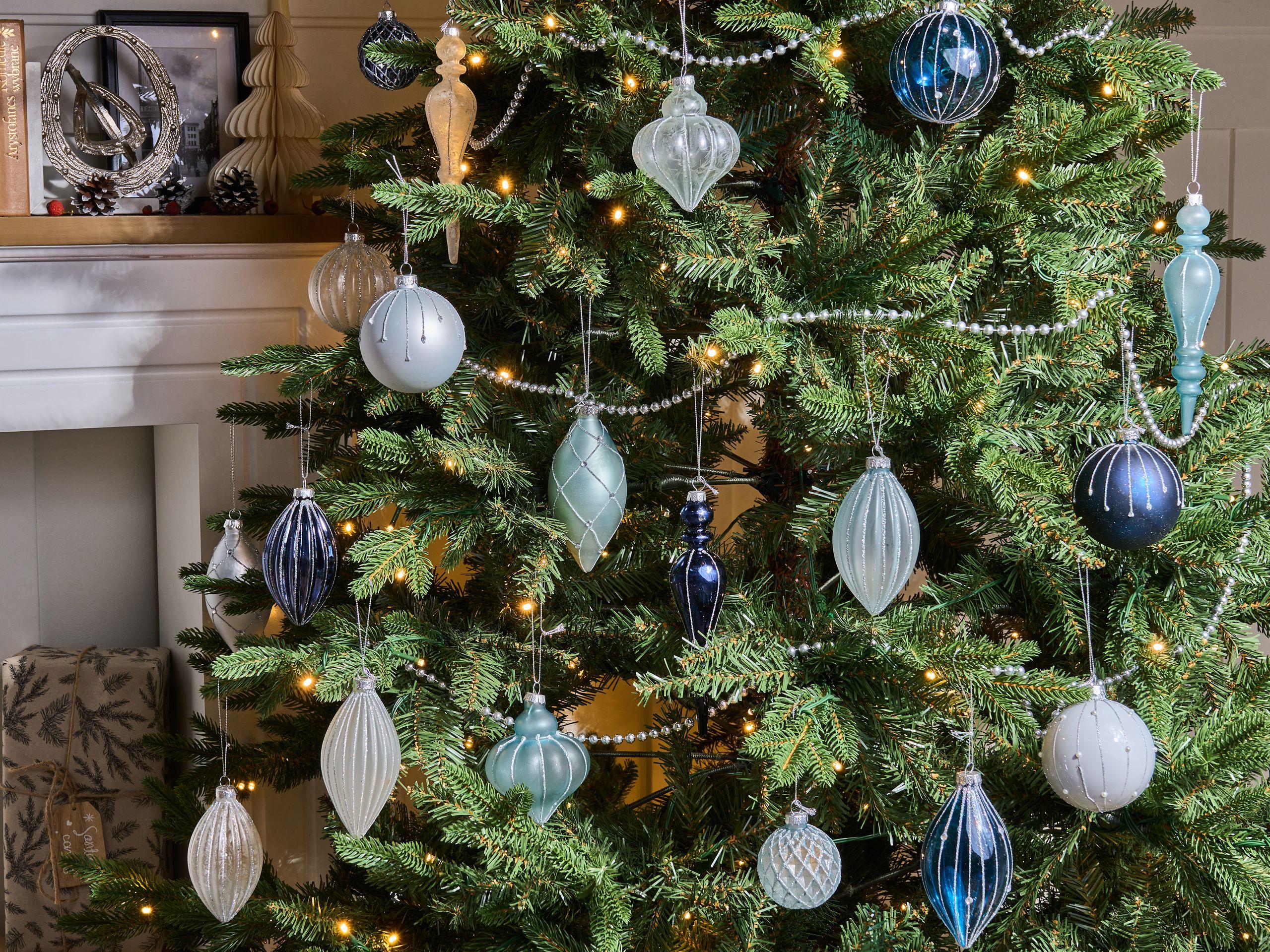 Beliani Set di 35 palline decorative en Vetro Glamour SNOWFALL  