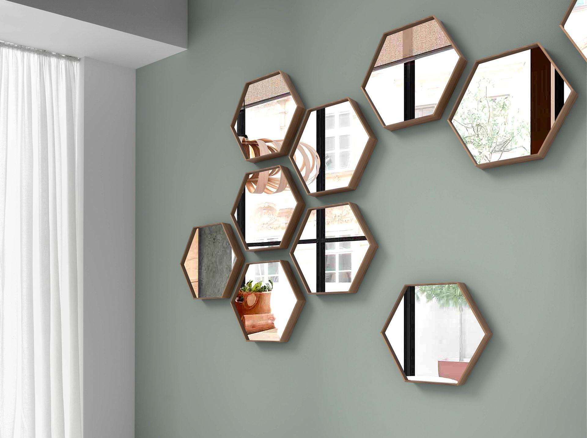 ANGEL CERDA Miroir mural hexagonale noyer  