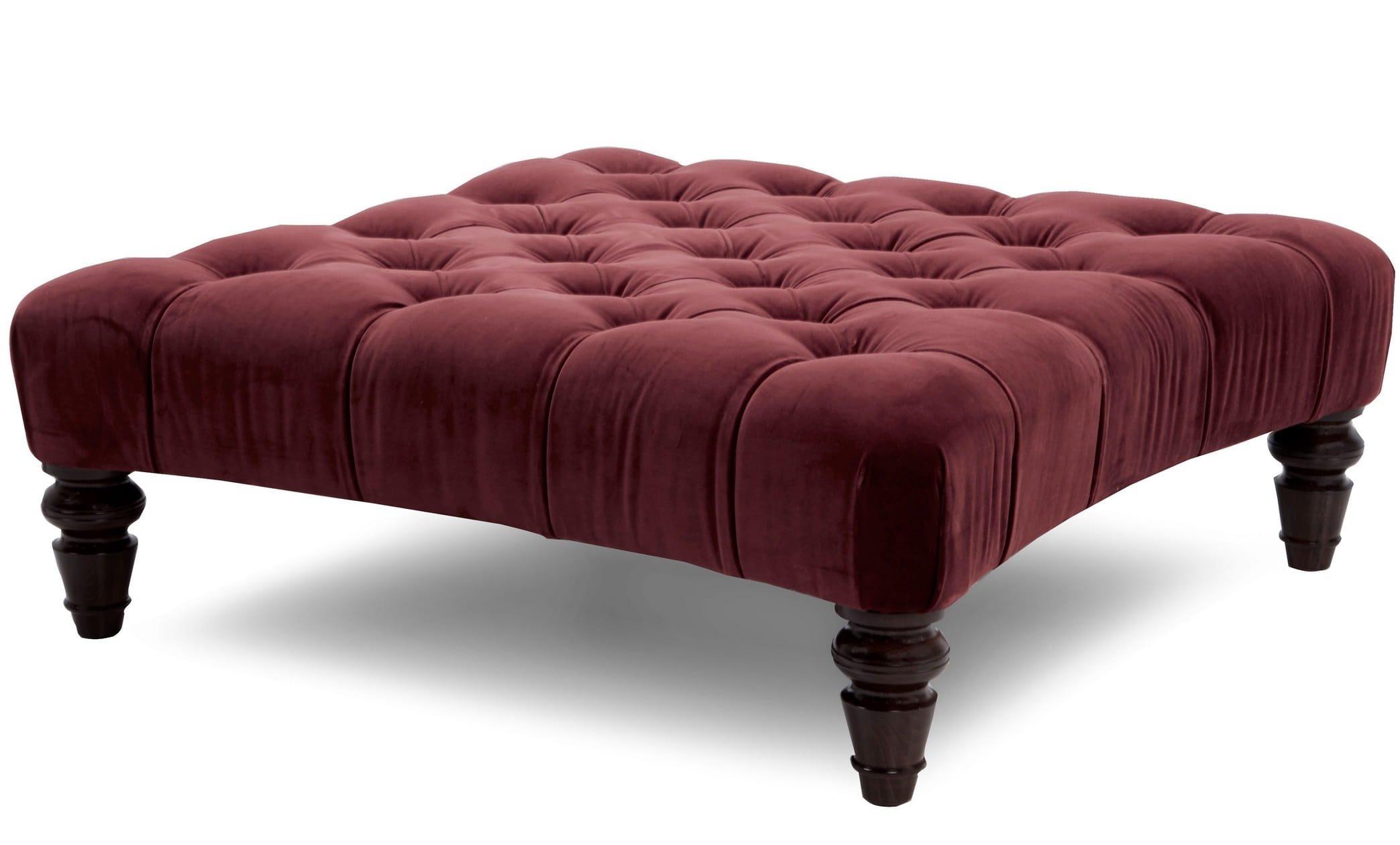 mutoni Hocker Palace Large Ruby 132x80  