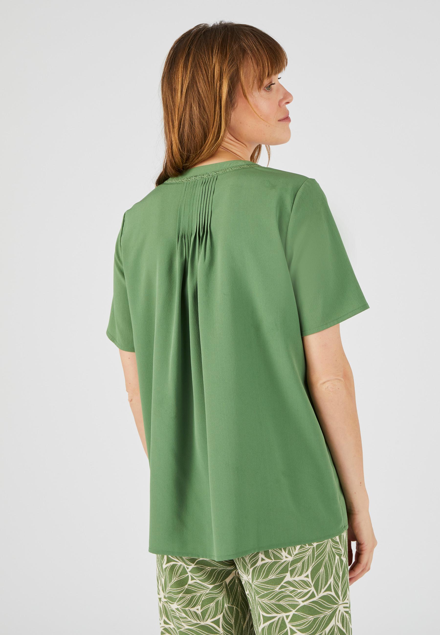 Damart  Bluse mit Falten und Makramee 