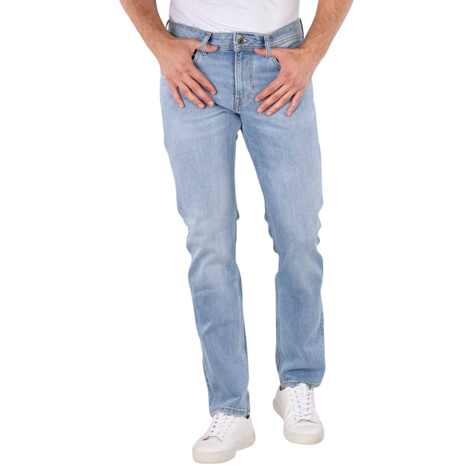 Cash Straight Fit