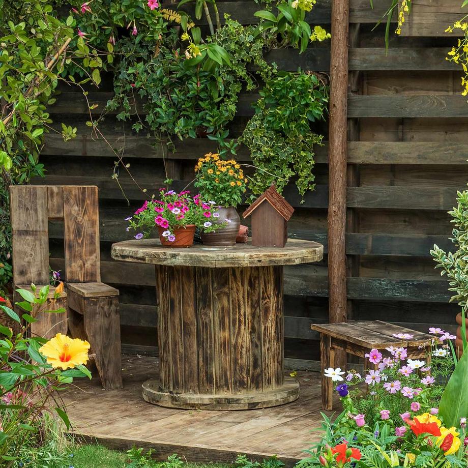 B2X Maison de coccinelle en bois marron  