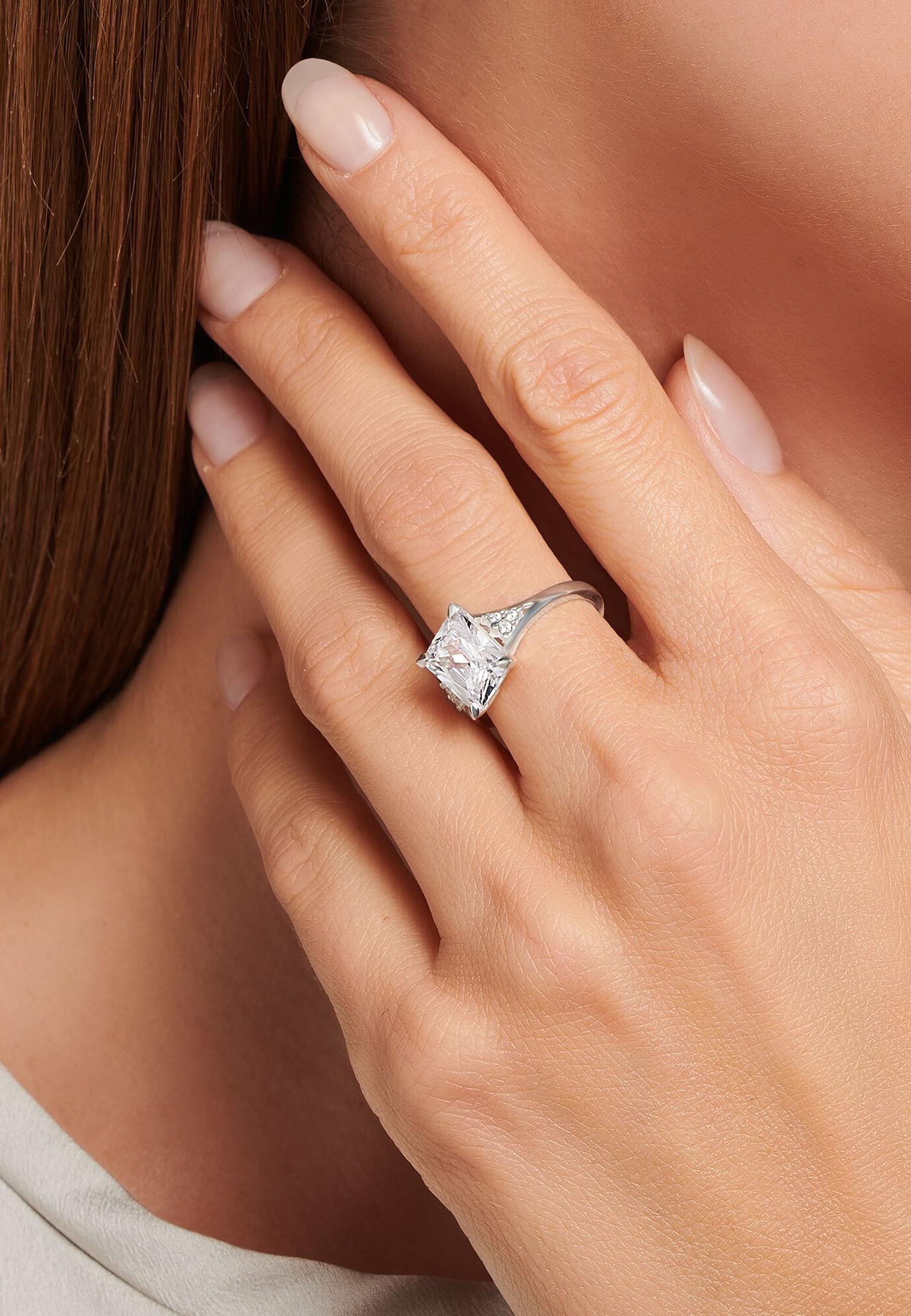 Thomas Sabo  Bague Pierres blanches 