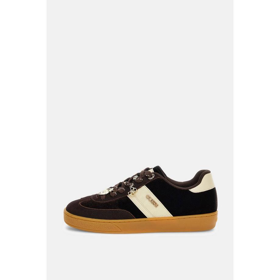 sneakers naoki2