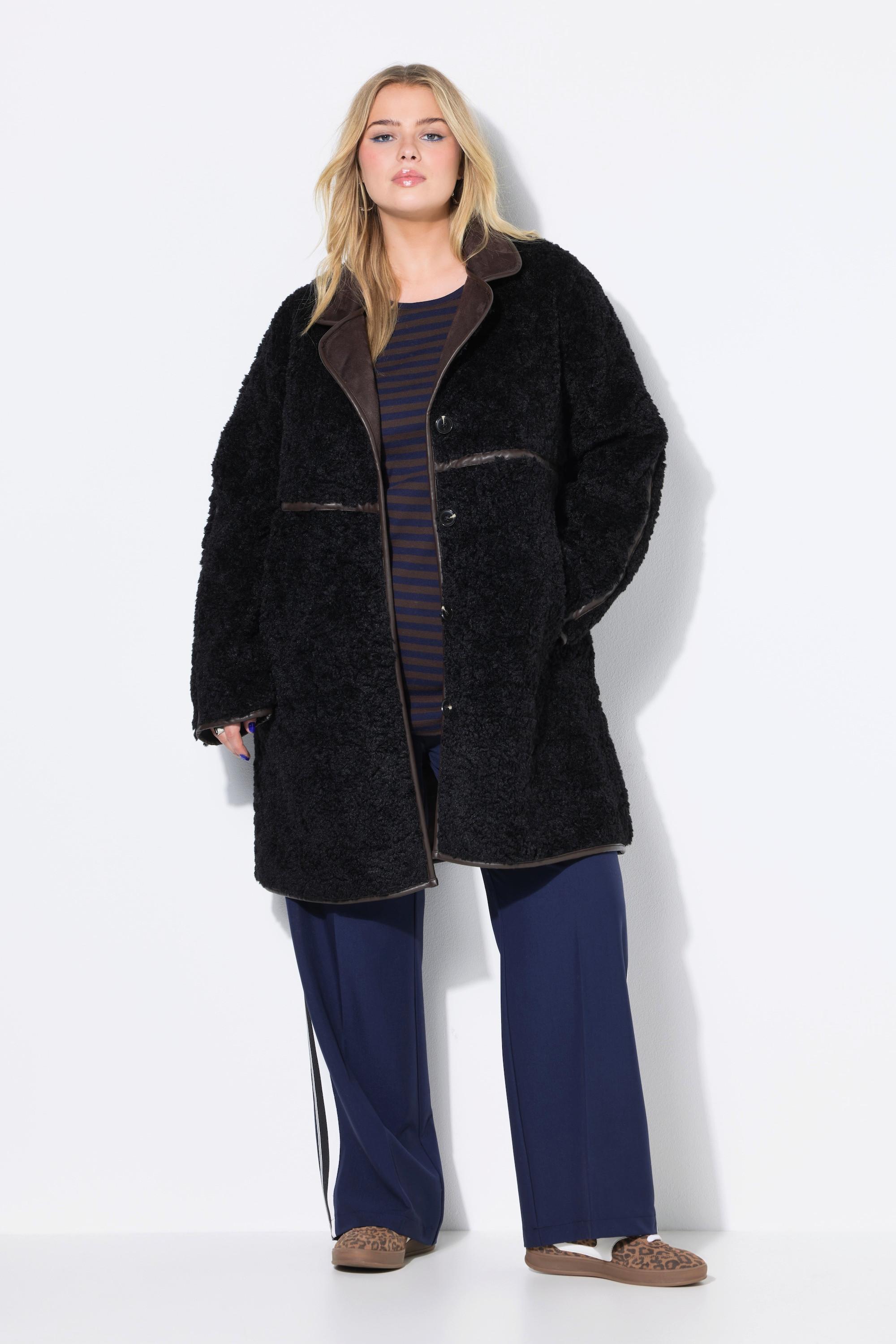 Studio Untold Cappotto in pelliccia sintetica con dettagli decorativi  