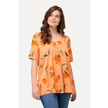 Ulla Popken  T-shirt di cotone biologico con pesche, scollatura a V e mezze maniche 