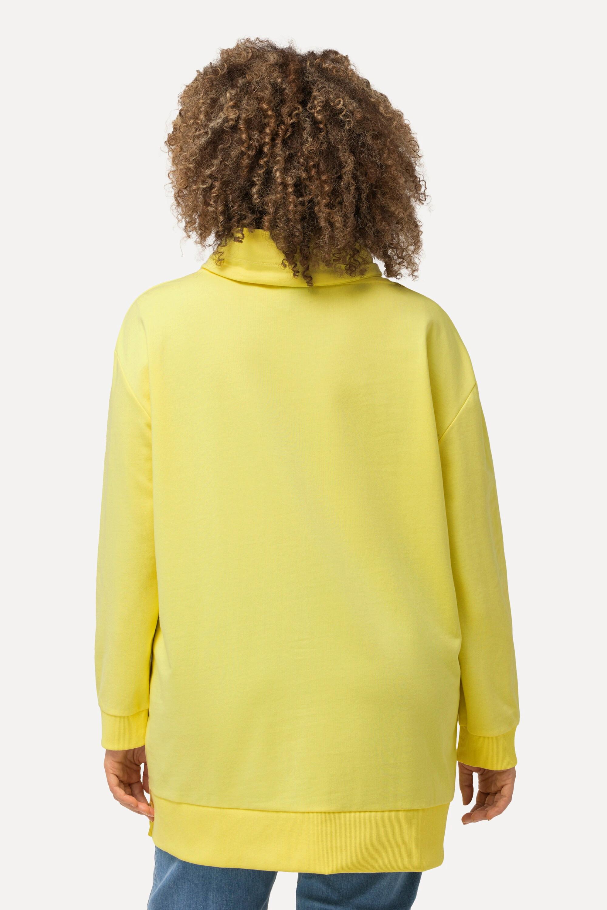 Ulla Popken  Sweat-shirt oversized à col montant et manches longues. Gaufrage 3D 