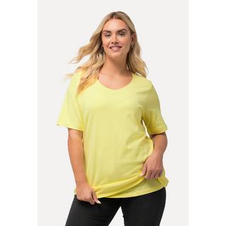 Ulla Popken  T-shirt doublé sur le devant, col rond et manches courtes - coupe Slim Fit 