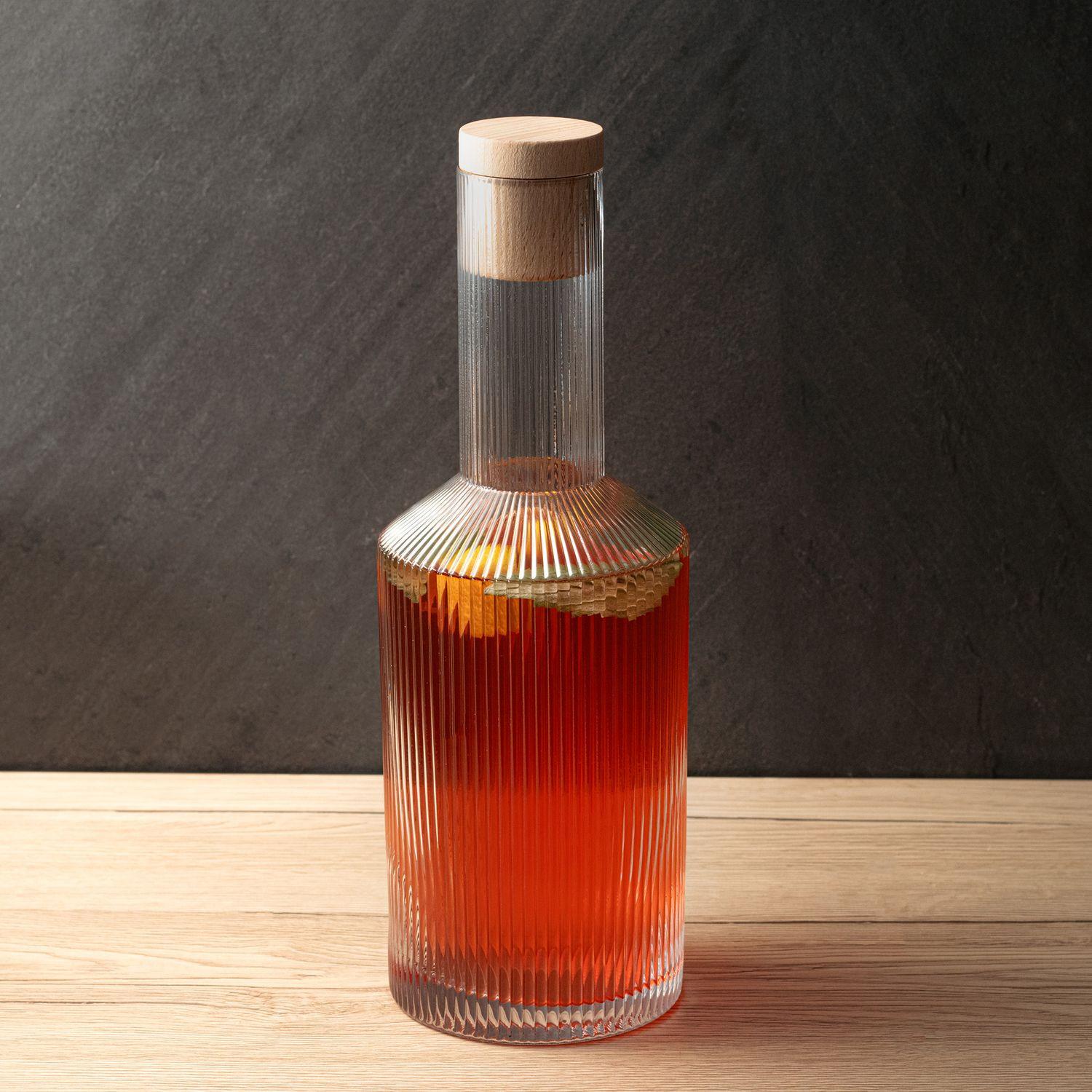 Intirilife Carafe en verre avec bord doré et bouchon  