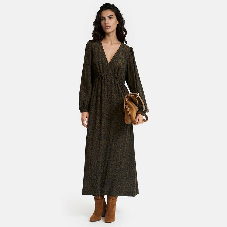 Robe longue imprimé léopard col V