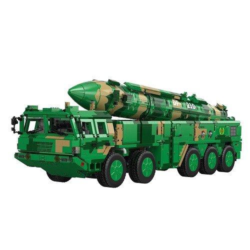 CADA  DongFeng-21D mobiler Raketenträger 