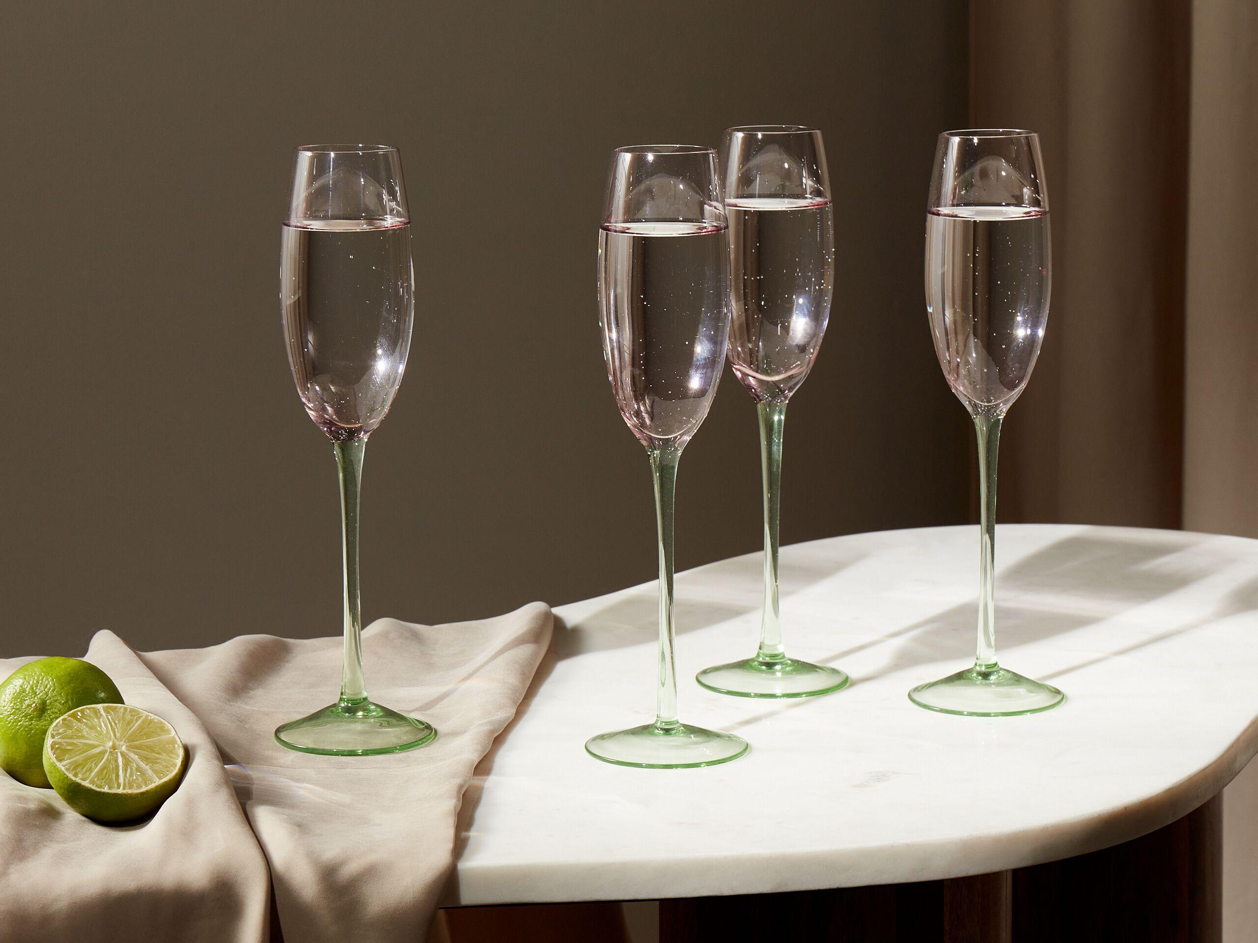 Beliani Champagnerflöten im 4er Set aus Glas Retro DIOPSIDE  