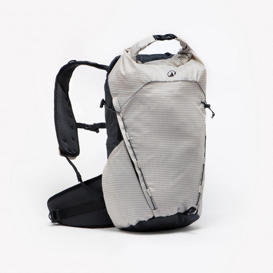 Sac à dos de randonnée montagne, MH500 LIGHT 22L beige