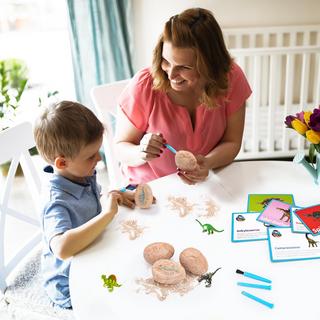 Activity-board  Jeu d'oeufs de dinosaures pour les enfants,Excavate Dino Egg Toy,Comprend 12 oeufs de dinosaures et découvre 12 mignons dinosaures,Excavation Set Archaeology 