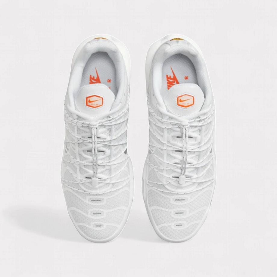 NIKE  Air Max Plus Utility 