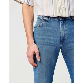 Wrangler River Tapered Fit Jeans  