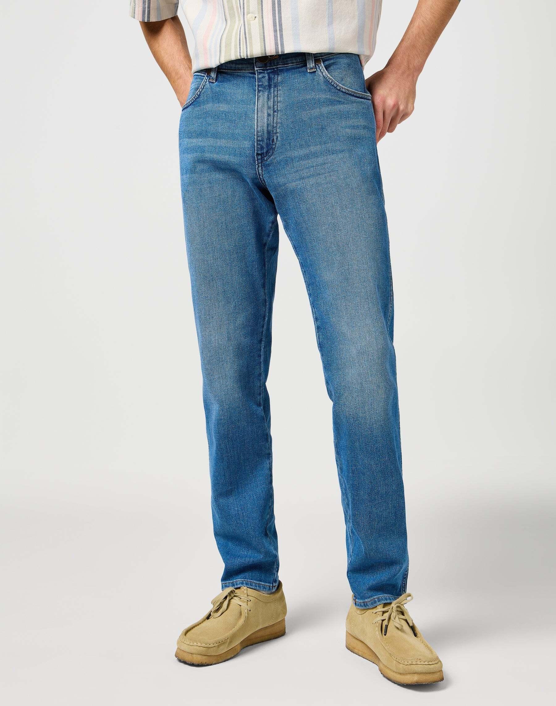 Wrangler River Tapered Fit Jeans  