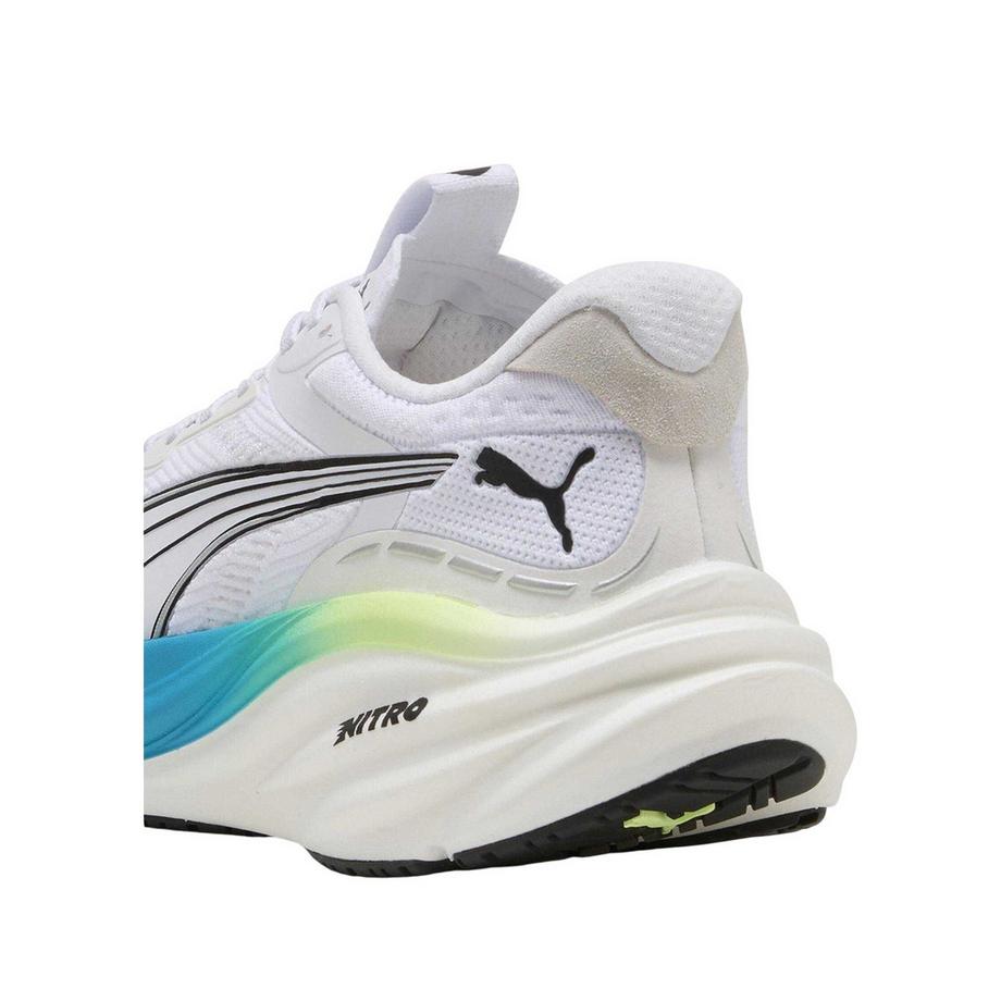 PUMA Magnify Nitro 3 Scarpe Sportive  