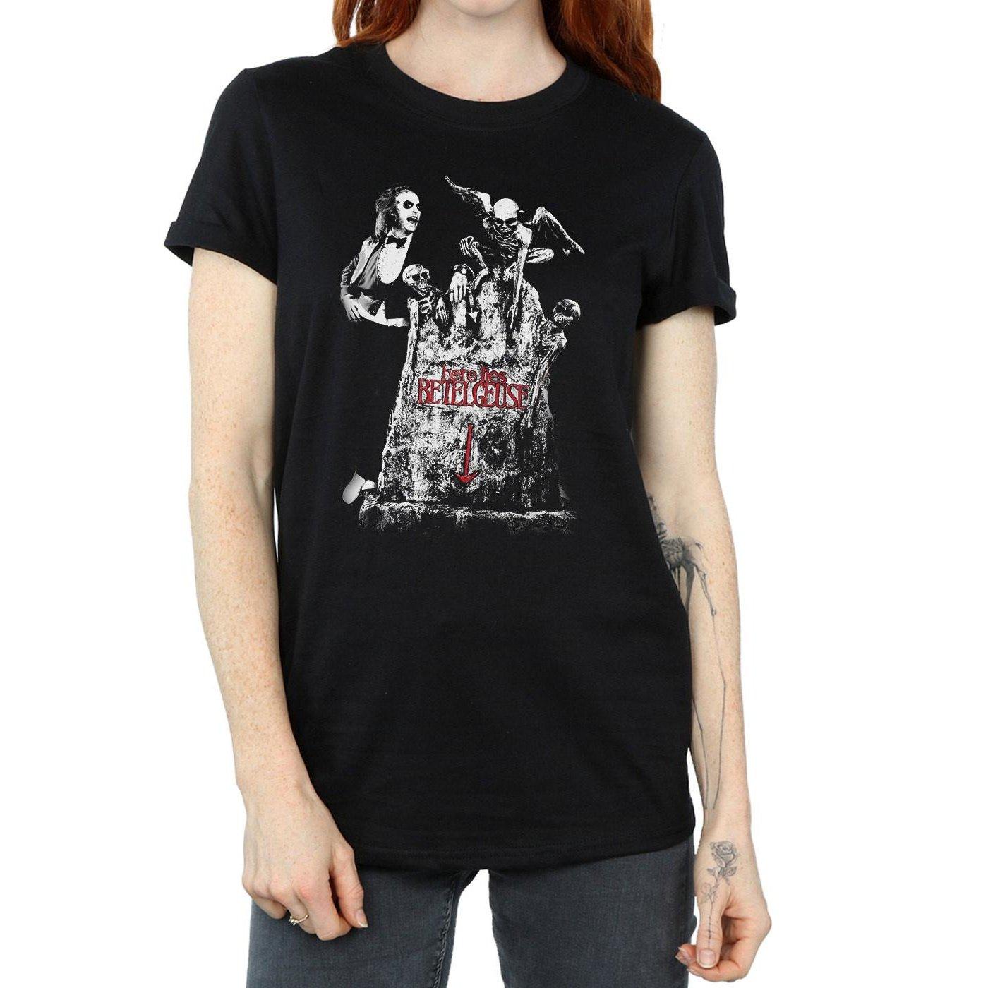 Beetlejuice  Graveyard Pose TShirt 