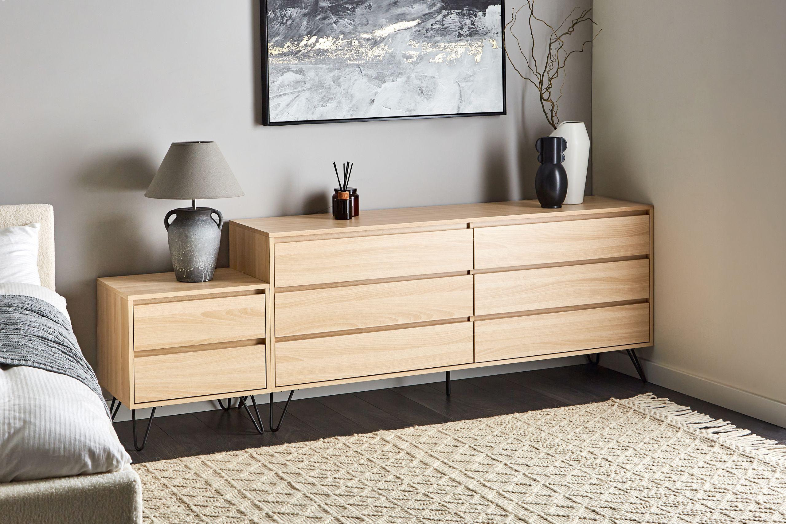 Beliani Commode à 6 tiroirs en Panneau de particules de bois Minimaliste CARDIGAN  