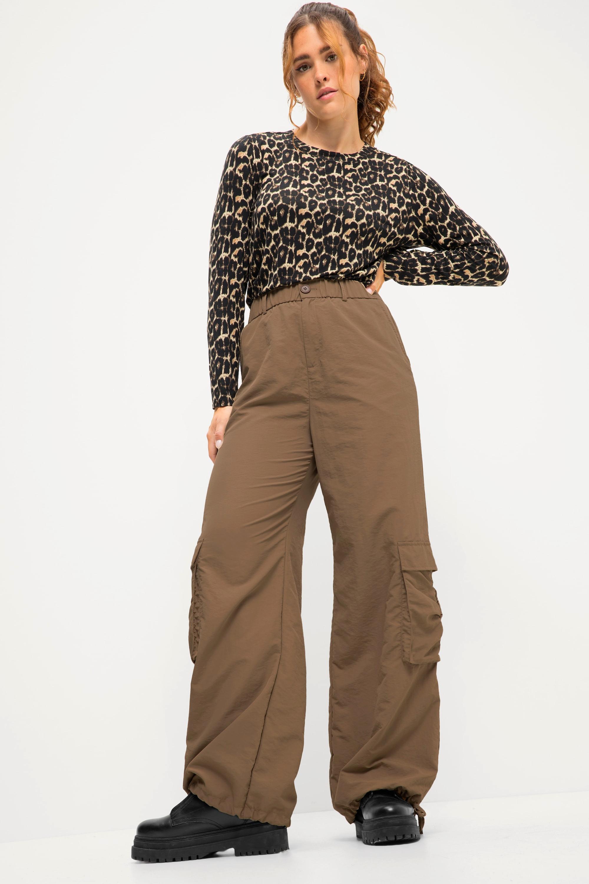 Studio Untold  Pantalon cargo à coupe large, poches cargo et cordon à la taille 