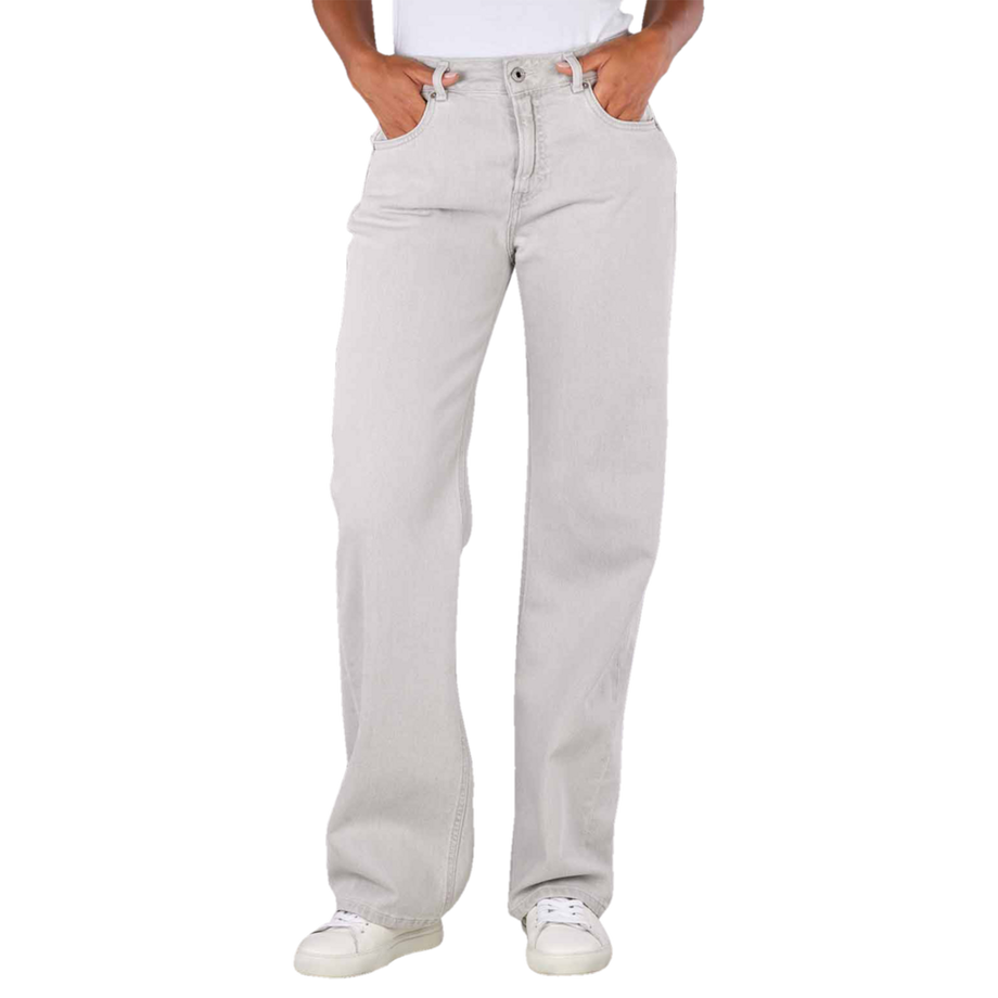 Hazel Loose Fit