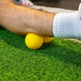 GladiatorFit Double balle de massage en ébonite Ø 6cm | Plusieurs couleurs  