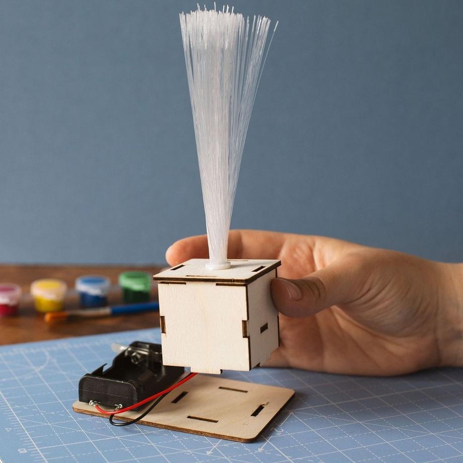 Thumbs Up Glasfaserlampe DIY  