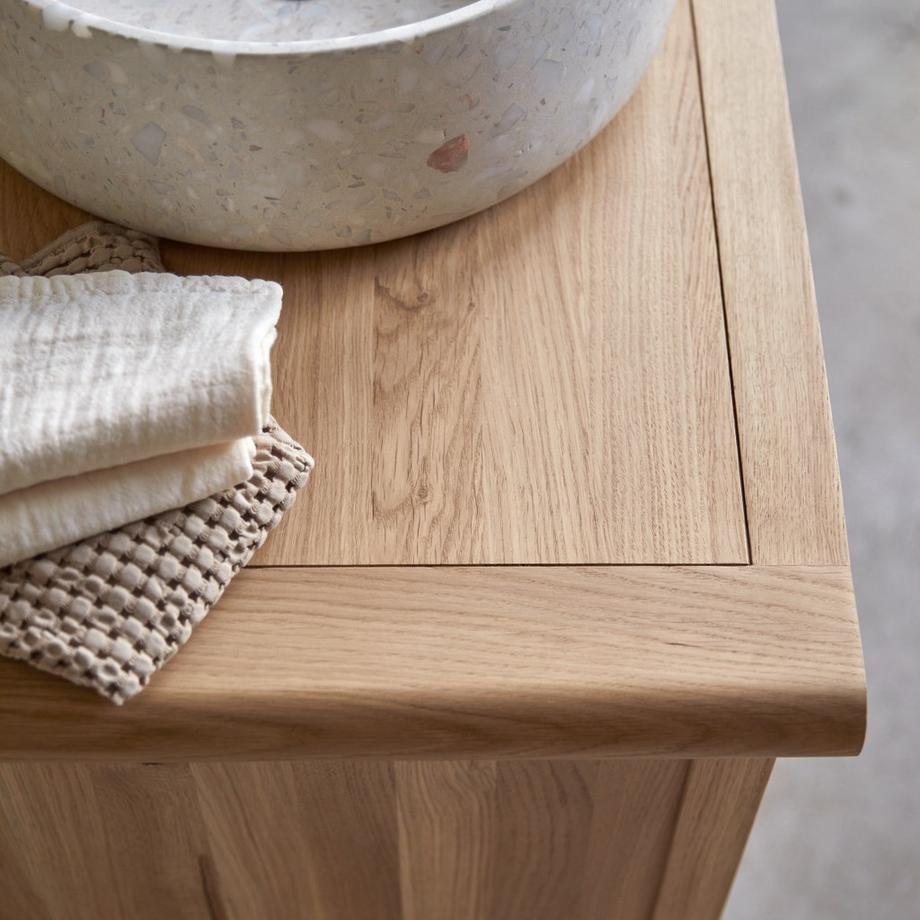 Tikamoon Waschtischunterschrank aus massiver Eiche 160 cm Volute  