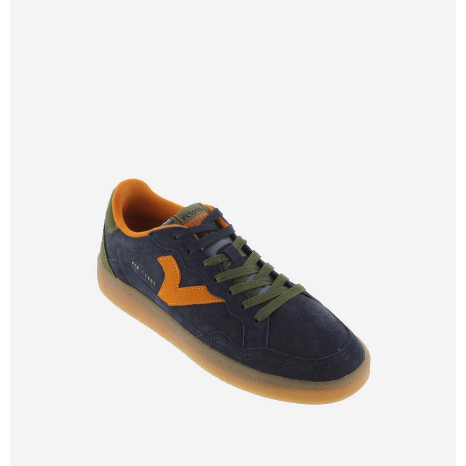 Victoria Baskets Smash Suede  