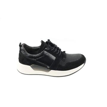 Wildleder wandersneaker