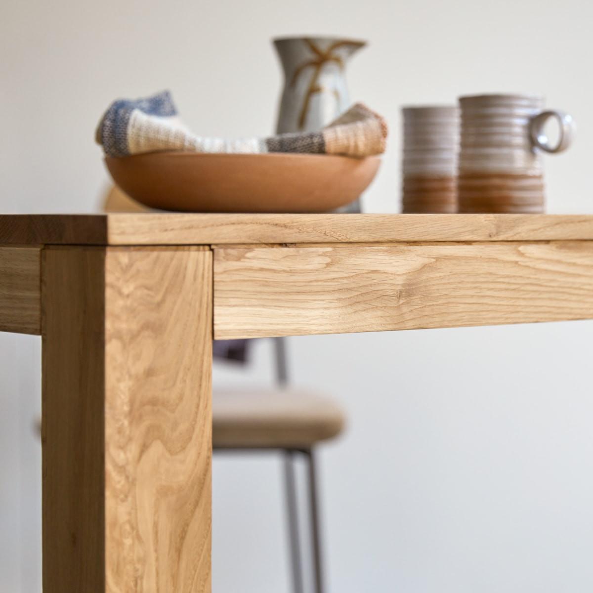 Tikamoon Tavolo rettangolare in legno di quercia massello per 4-6 persone Eden  