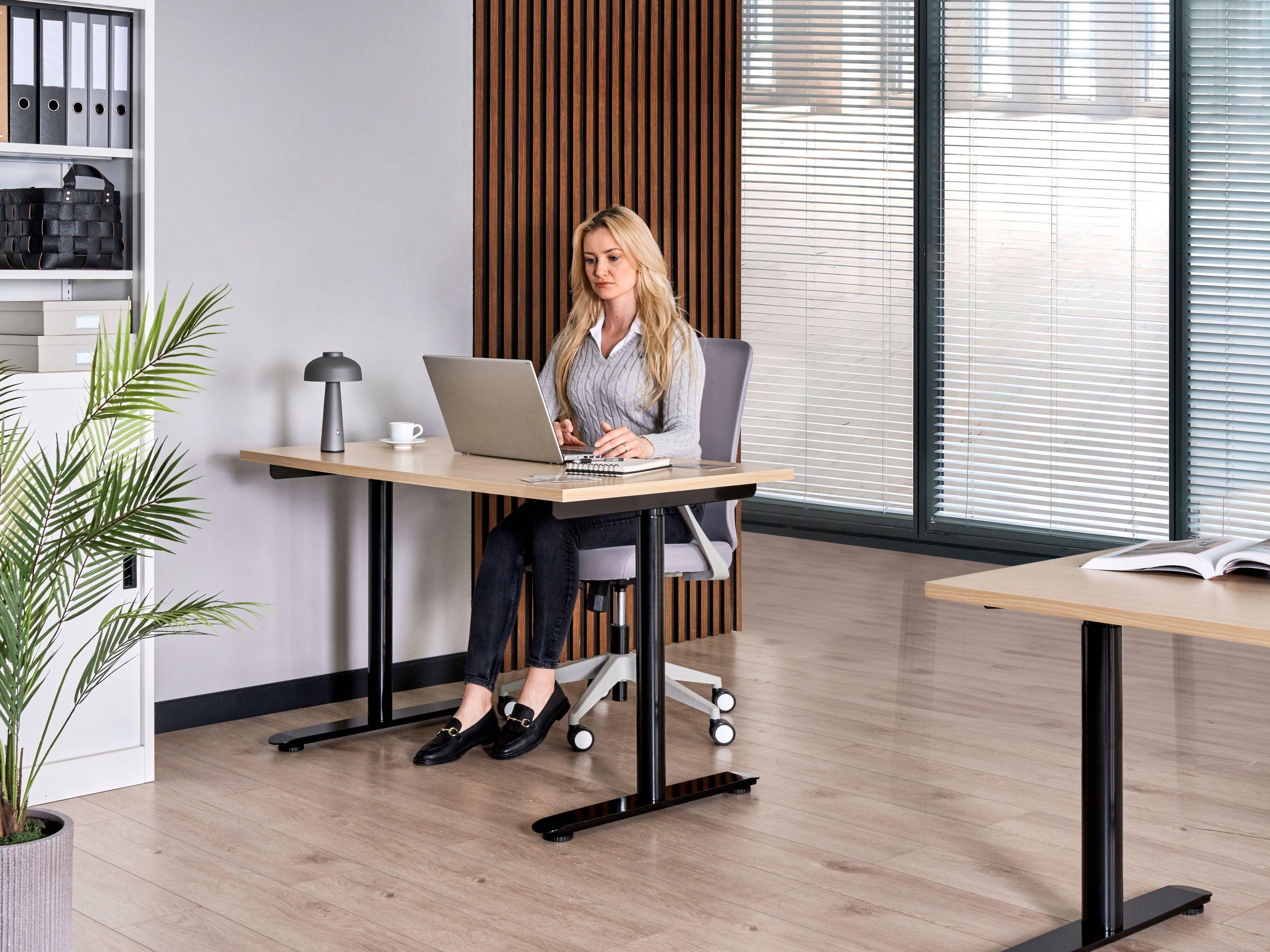 Beliani Schreibtisch Modern DESTINES  