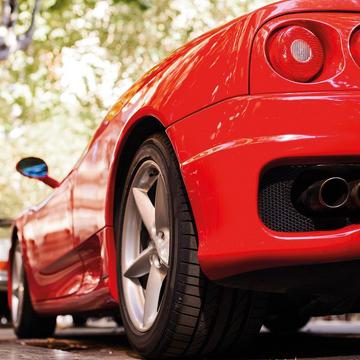 Fahren auf der Strasse: 1 Leih-Ferrari F430 Spider für 12 Stunden - Geschenkbox