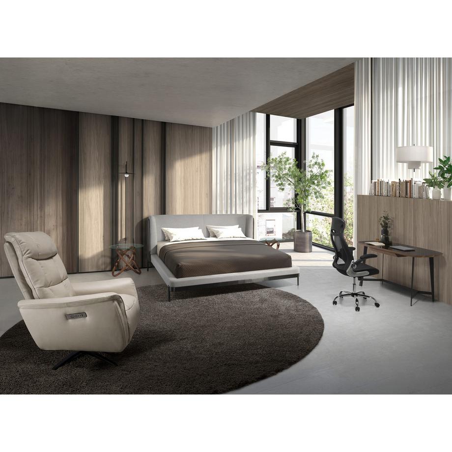 ANGEL CERDA Fauteuil pivotant en cuir gris  