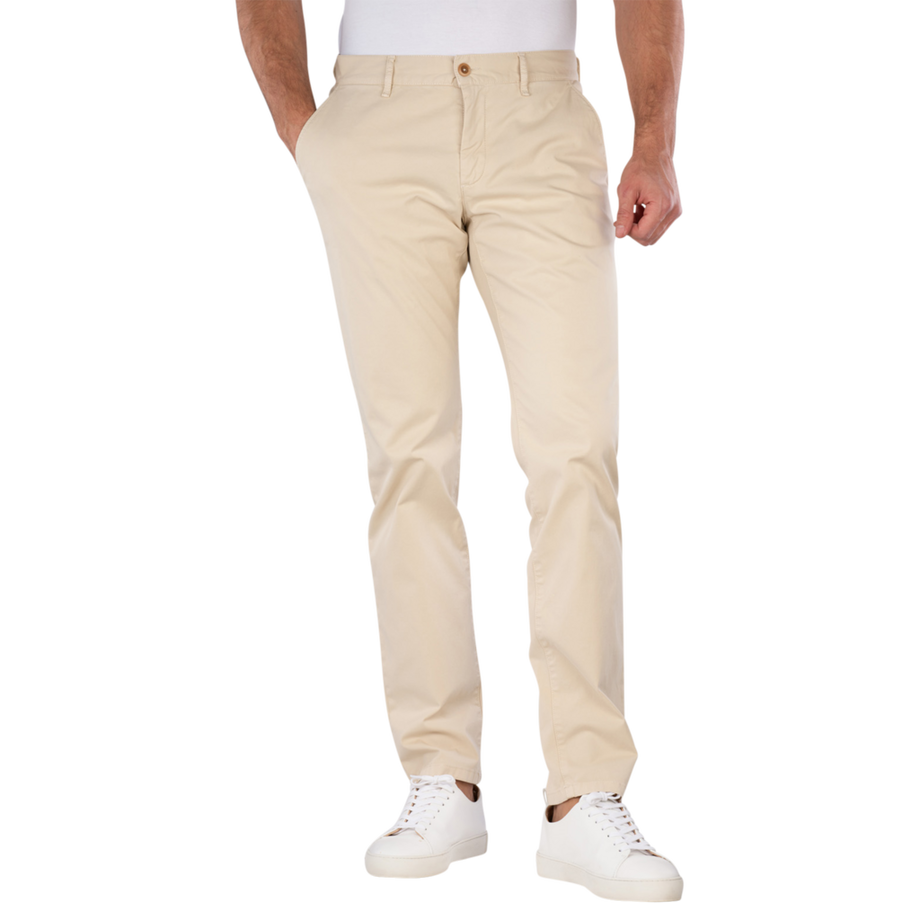 Lou Chino Regular Fit Gabardine