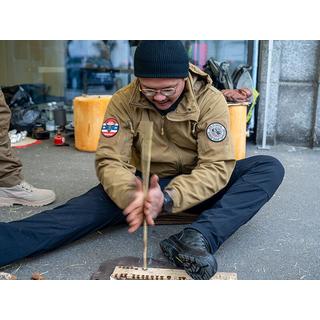 Smartbox  Überlebenskunst in der Natur: Survival-Erlebnis für 1 Person im Kanton Aargau - Geschenkbox 