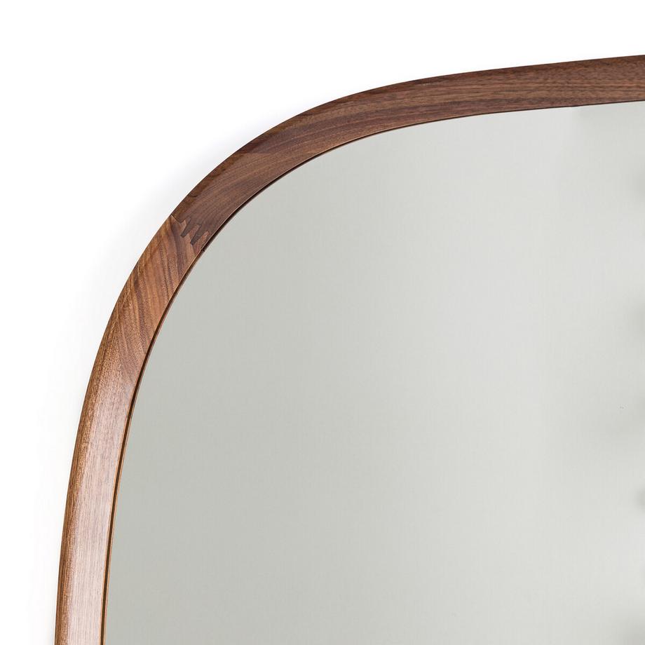 AM.PM Miroir organique noyer massif  