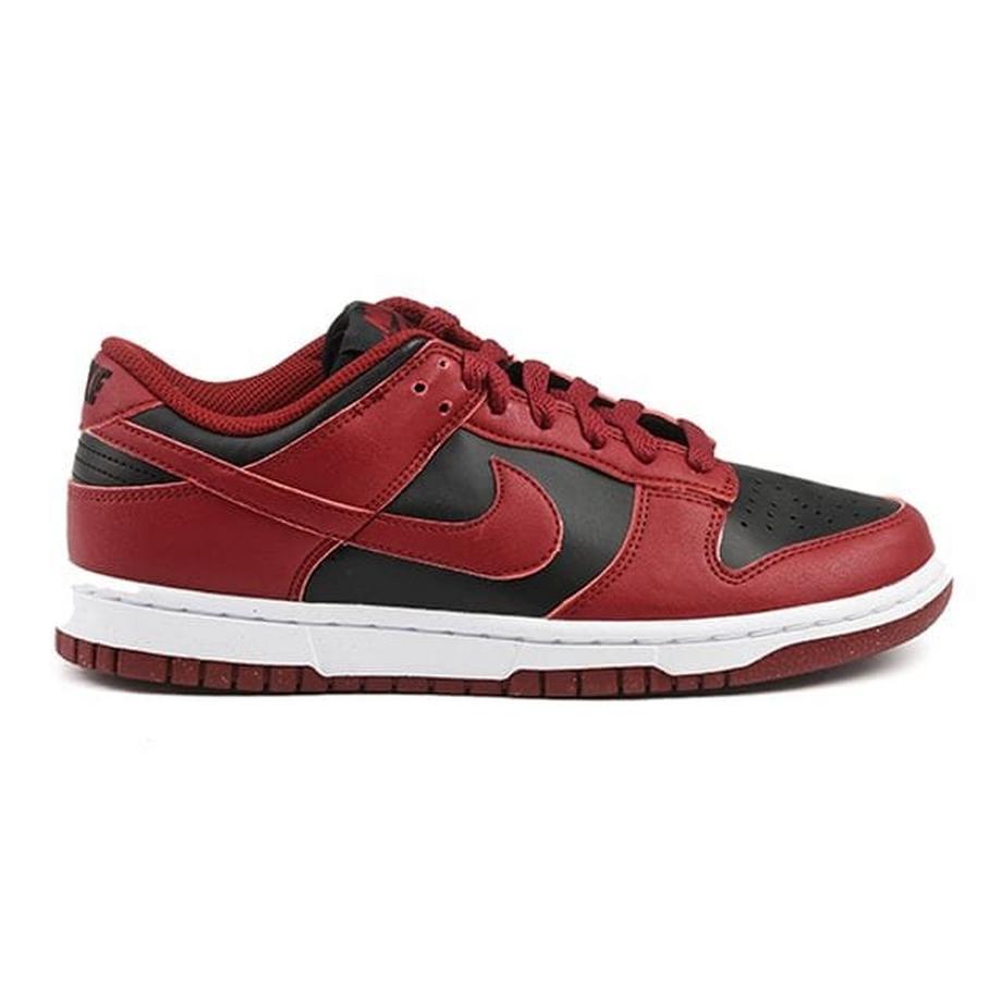 NIKE Dunk Low 11 Sneakers  