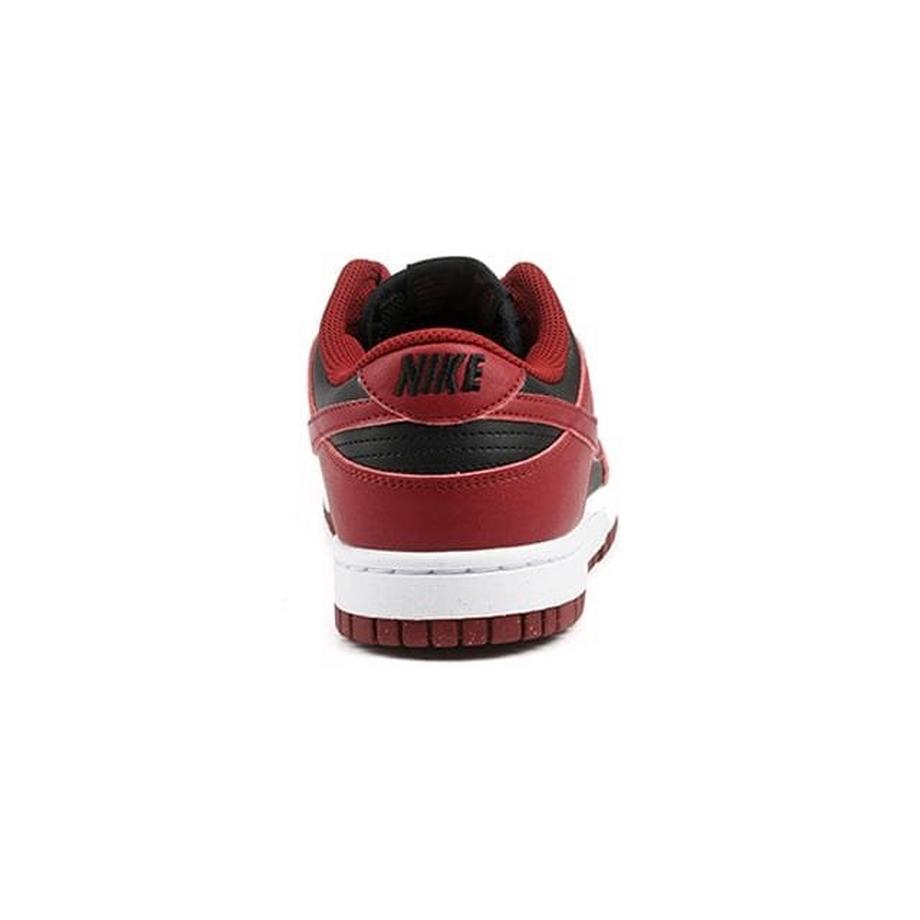 NIKE Dunk Low 11 Sneakers  