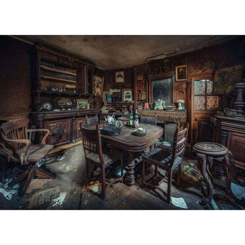 Ravensburger  Puzzle Lost Places Bizarre Meal (1000Teile) 