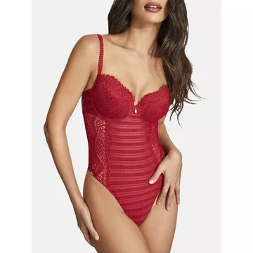 Body string Davinia