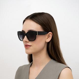 INVU Polarisierte Sonnenbrille mit Etui  