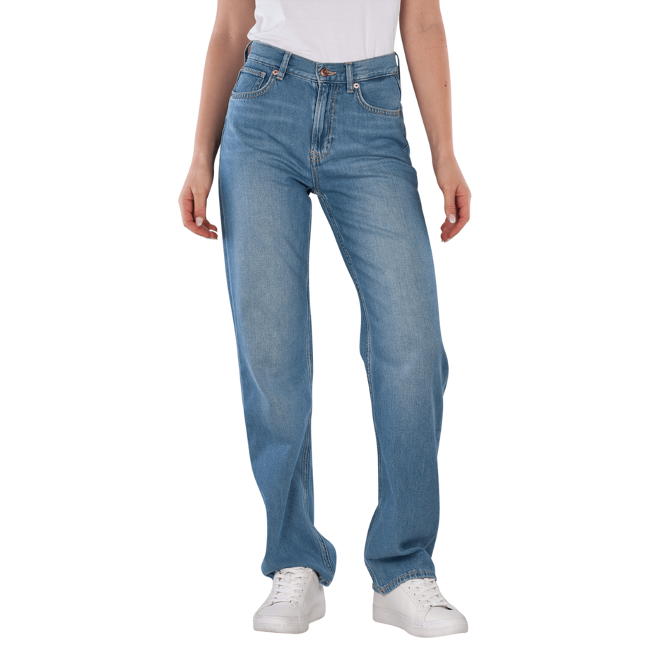 Robyn Straight Fit
