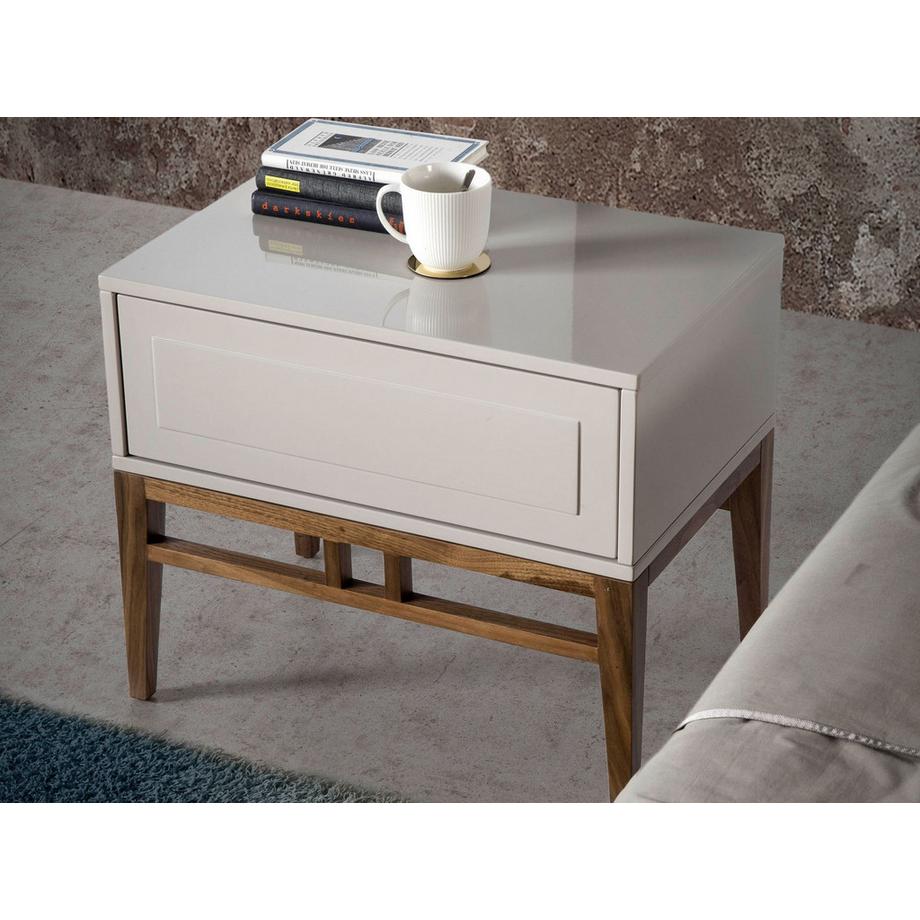 ANGEL CERDA Nachttisch in Beige und Walnussholz  