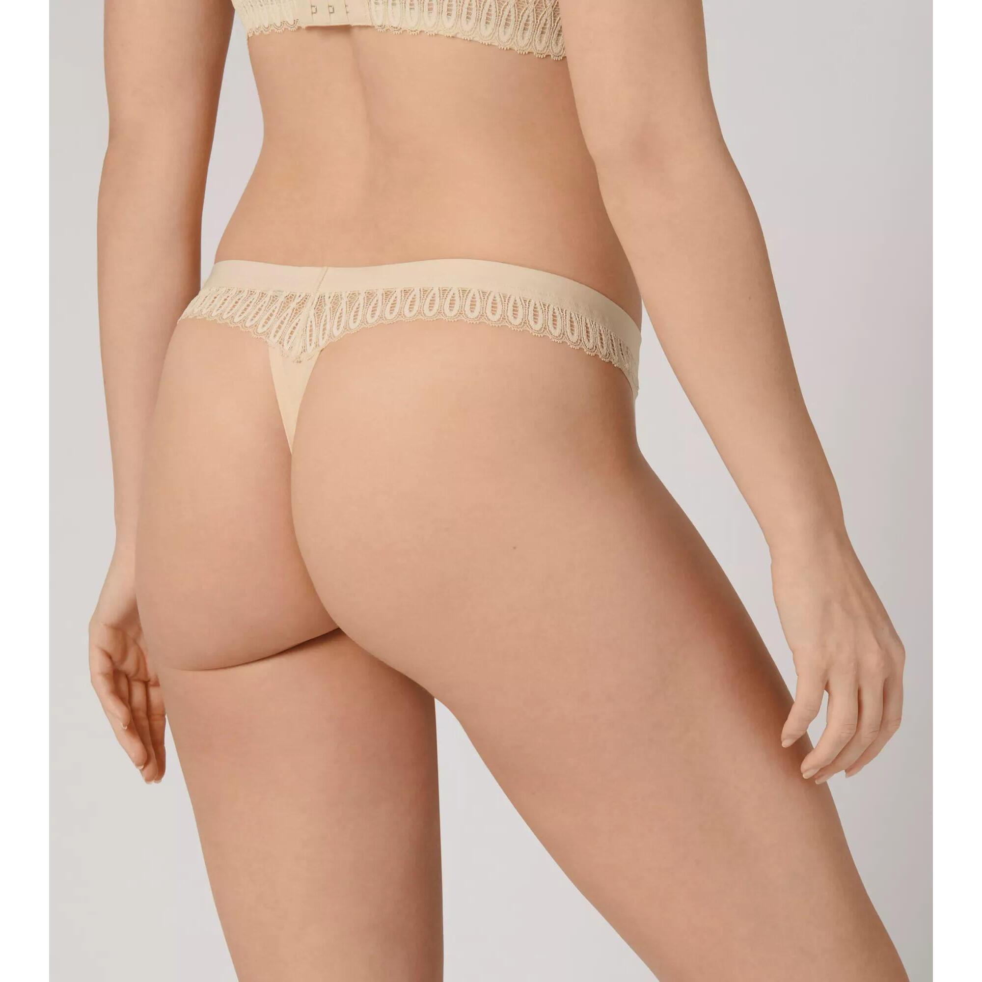 Triumph  high waist string aura spotlight 