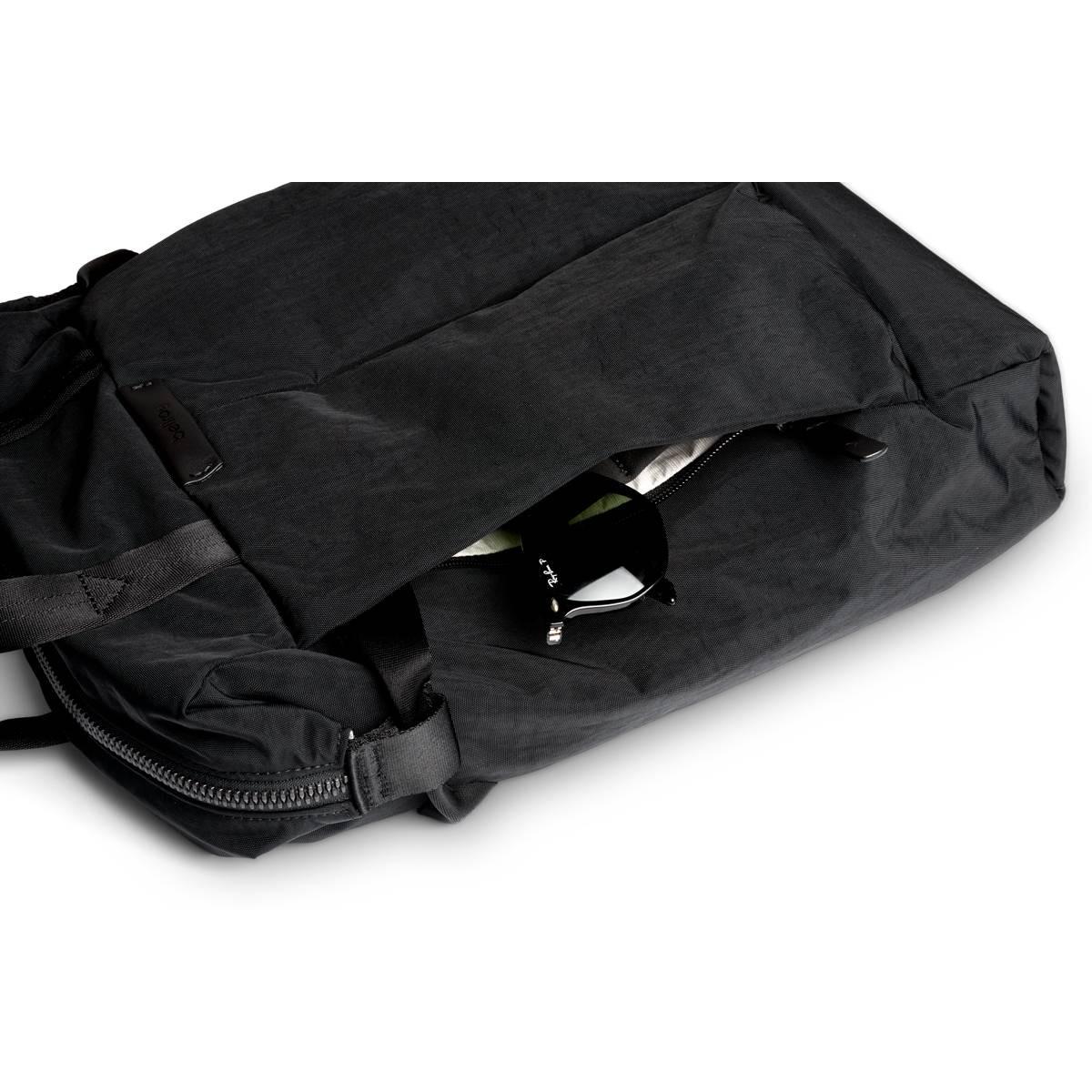 bellroy Tokyo Totepack Compact Raven  