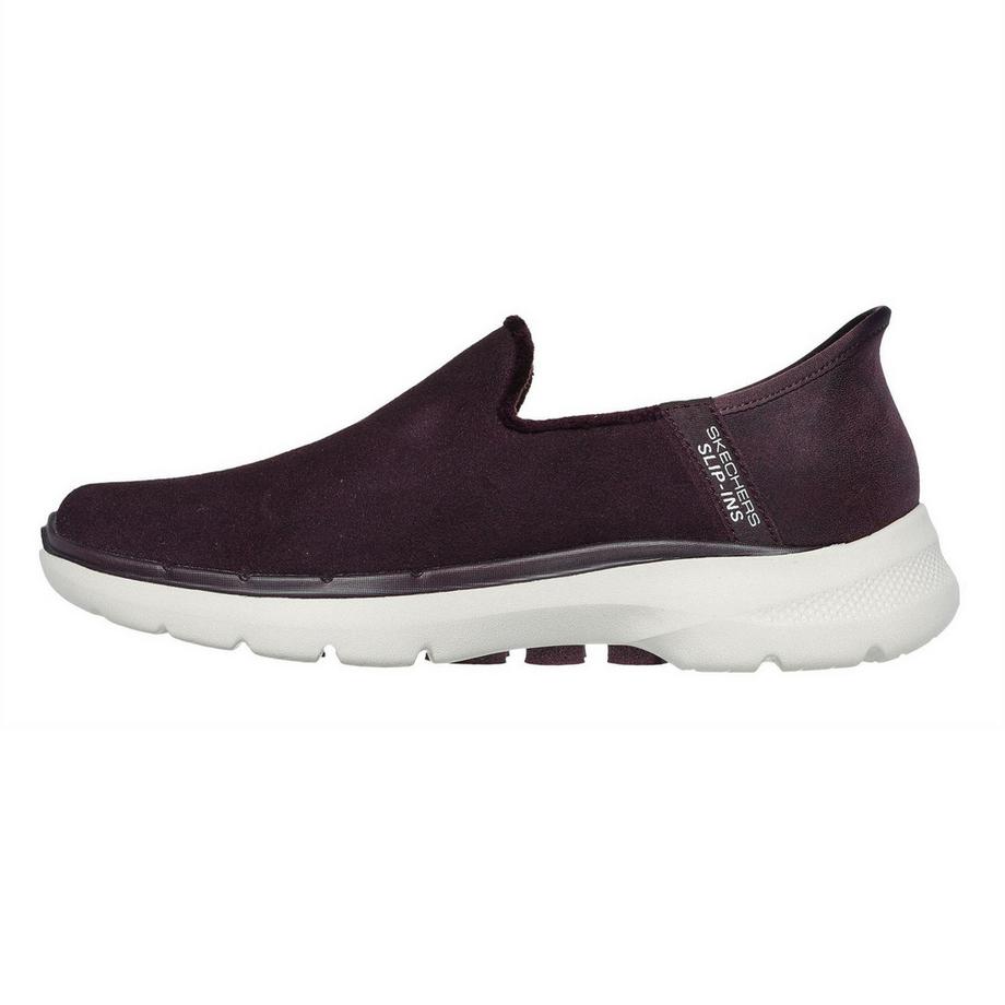 SKECHERS Gowalk6 Slip-On Sneaker  