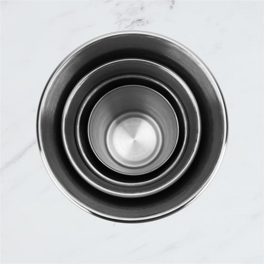 Intirilife Stapelbare Camping Becher (5er-Set)  