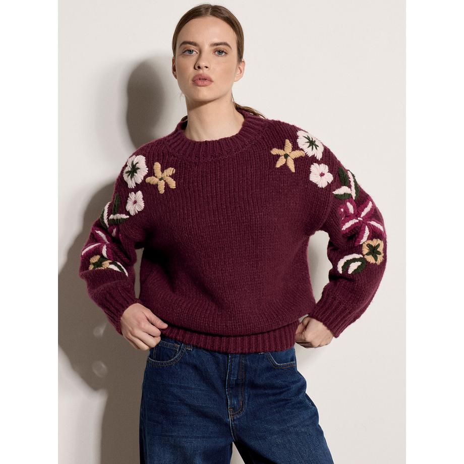 APRICOT Pullover a maglia grossa con maniche ricamate a motivi floreali  